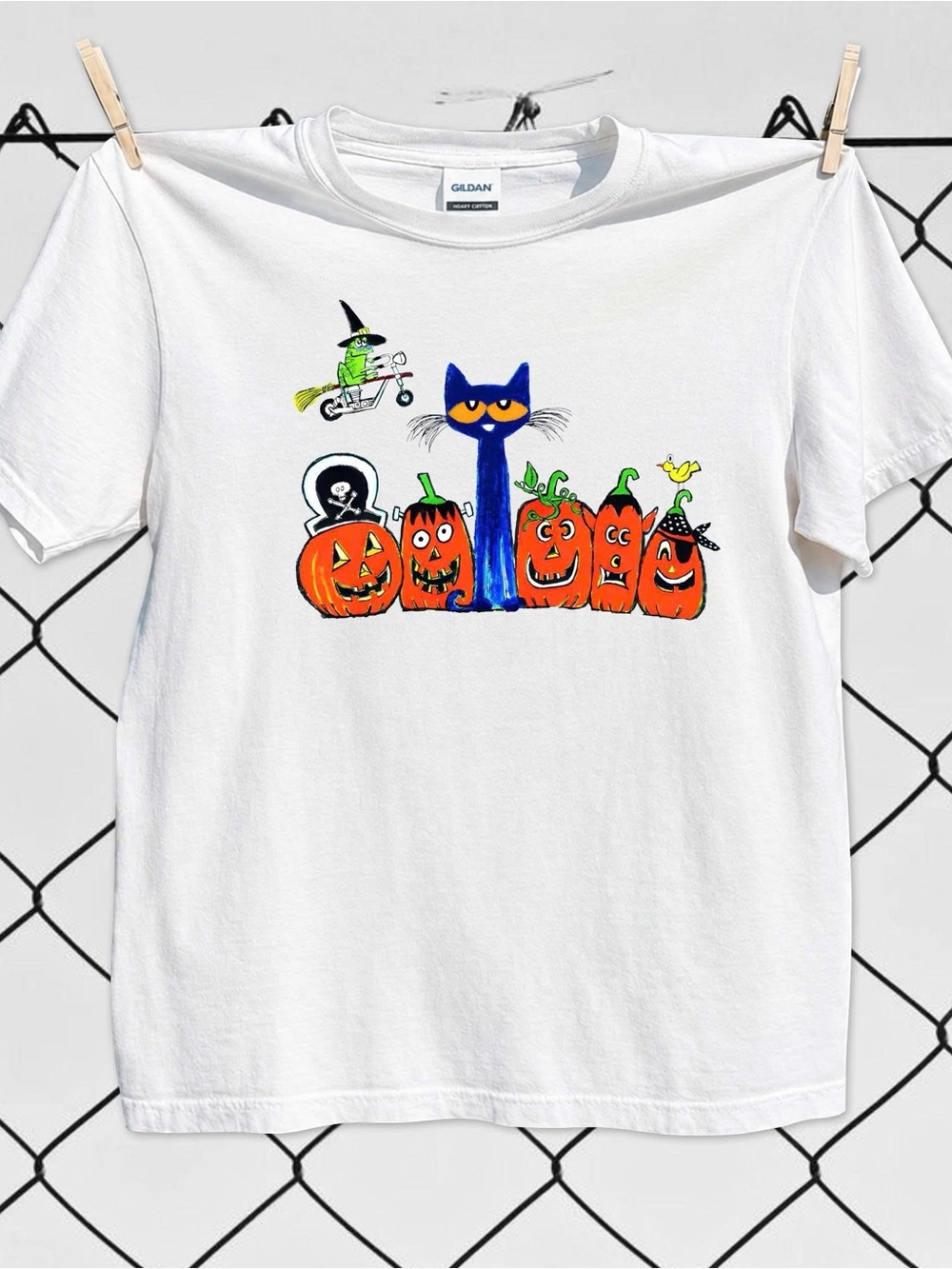 Pete the Cat and Fog Pumpkin Graphic White Gildan Halloween Tee